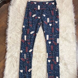 Women’s Wine Print Leggings w/Pockets!